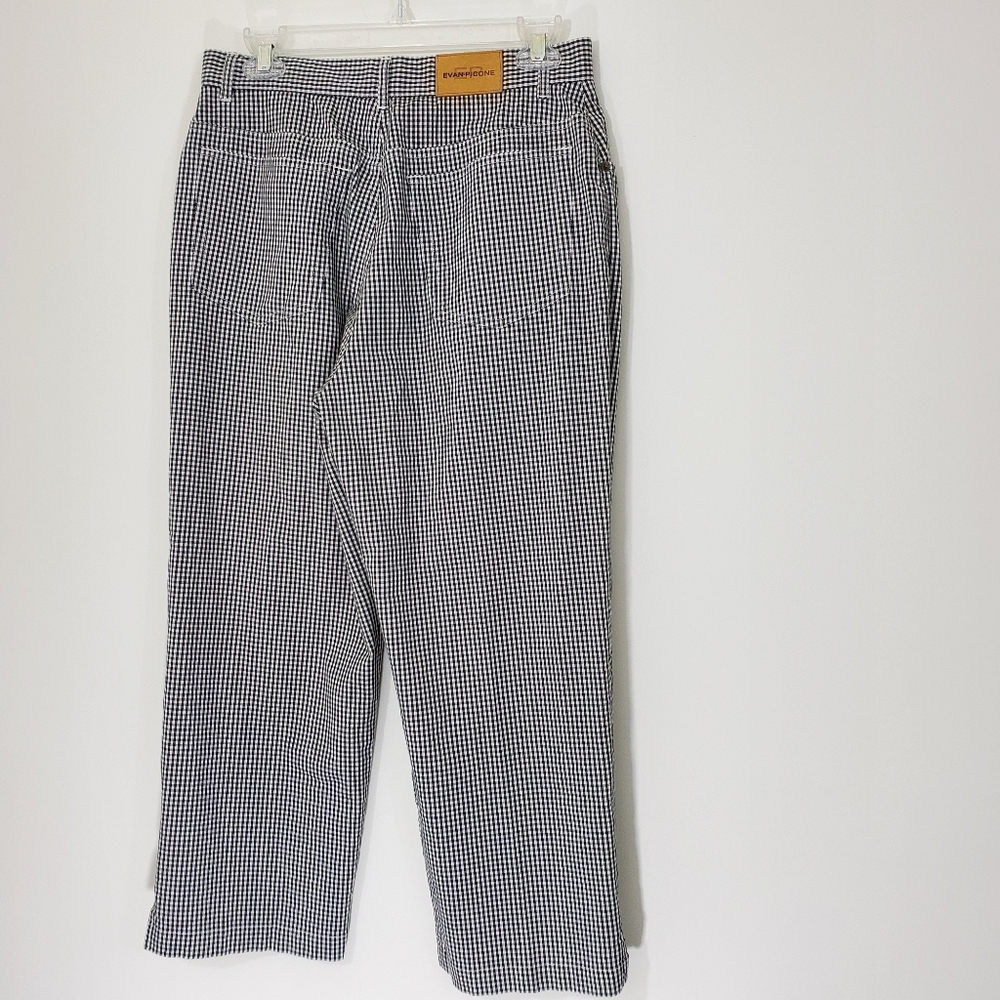 Evan-Picone Black/White Checked Capris, Size 8 - Picture 2 of 9